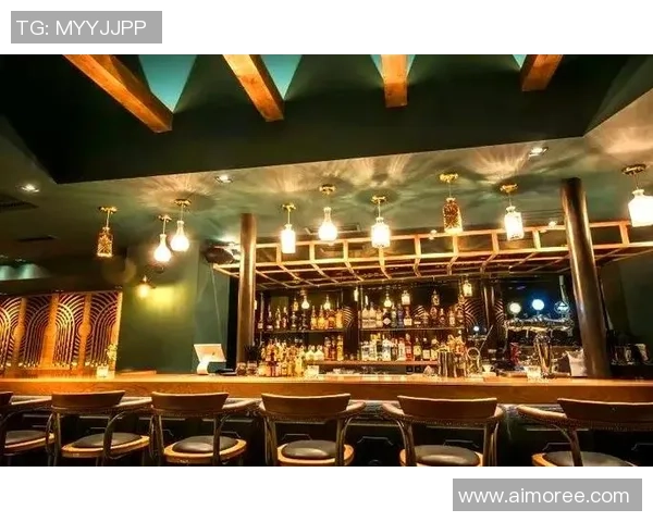 中性笔与足球明星的奇妙结合探索创意与运动的完美交融